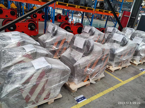 /crane-parts/images/cranepart4.jpg